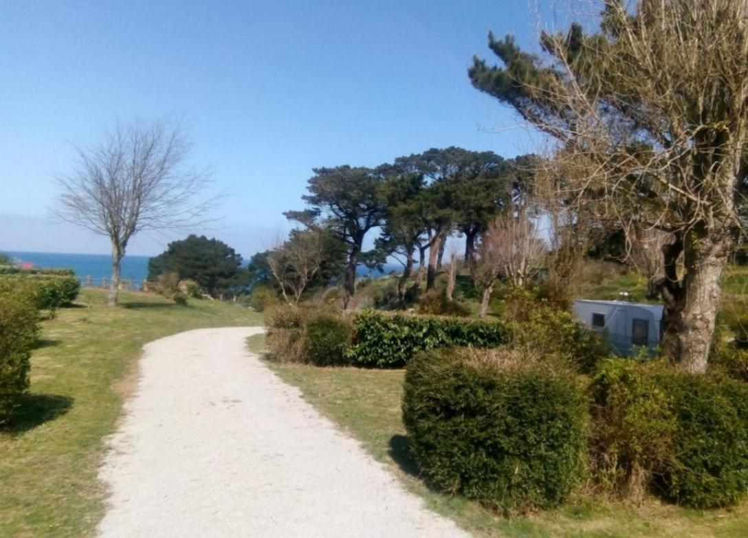 Les Hortensias Grande Tente Familiale Deux Chambres Et Sejour Vue Mer Sur Camping Nature 普莱斯坦-莱格雷沃 外观 照片